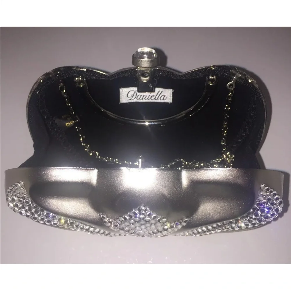 Vintage Daniella Minaudière Micro Metal Purse - Picture 4 of 6